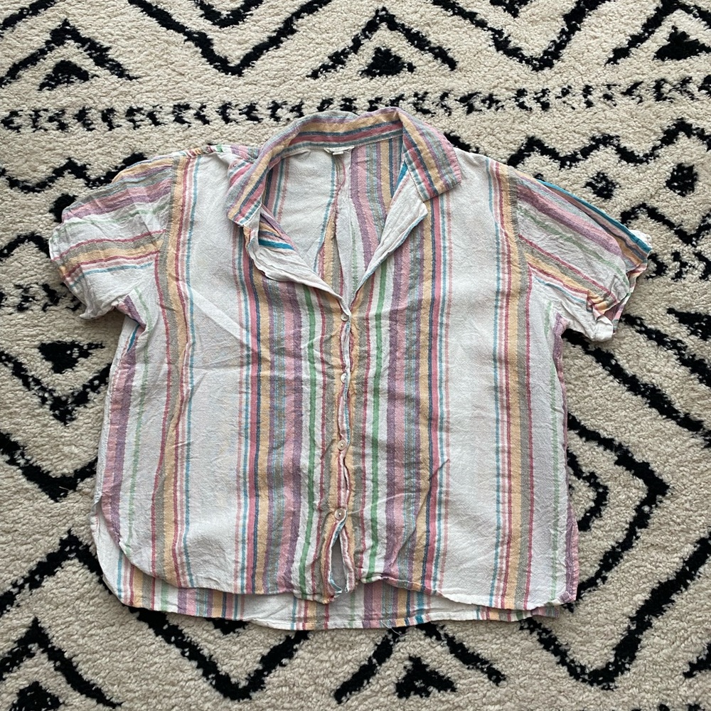 Linen Button Down